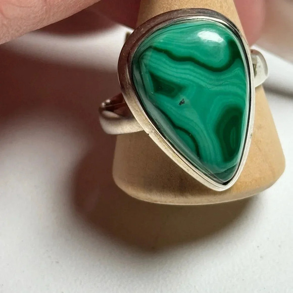 Malachite Ring | Natural Gemstone | 925 Sterling Silver | Size 11 | Jewelry - Picture 6 of 12